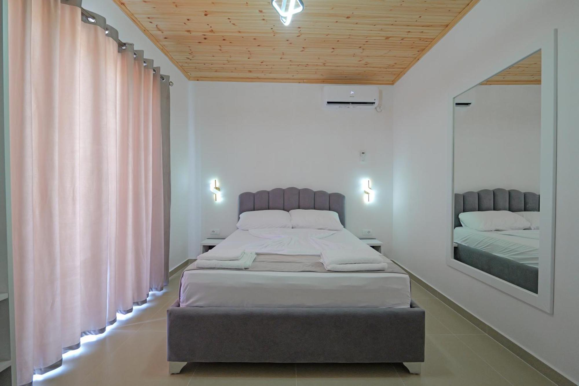 Lago Calmo Villa Ksamil Exterior foto